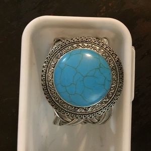 Gorgeous statement piece